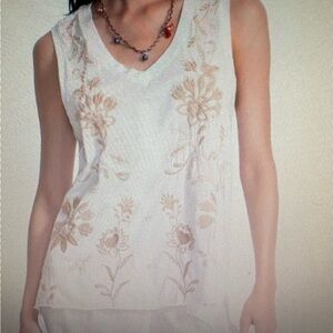 NWT Johnny Was Floral Embroidered Sleeveless Top - White and Tan